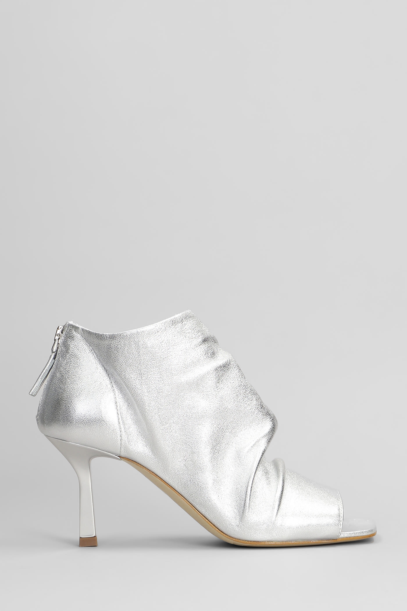 THE SELLER HIGH HEELS ANKLE BOOTS IN SILVER LEATHER