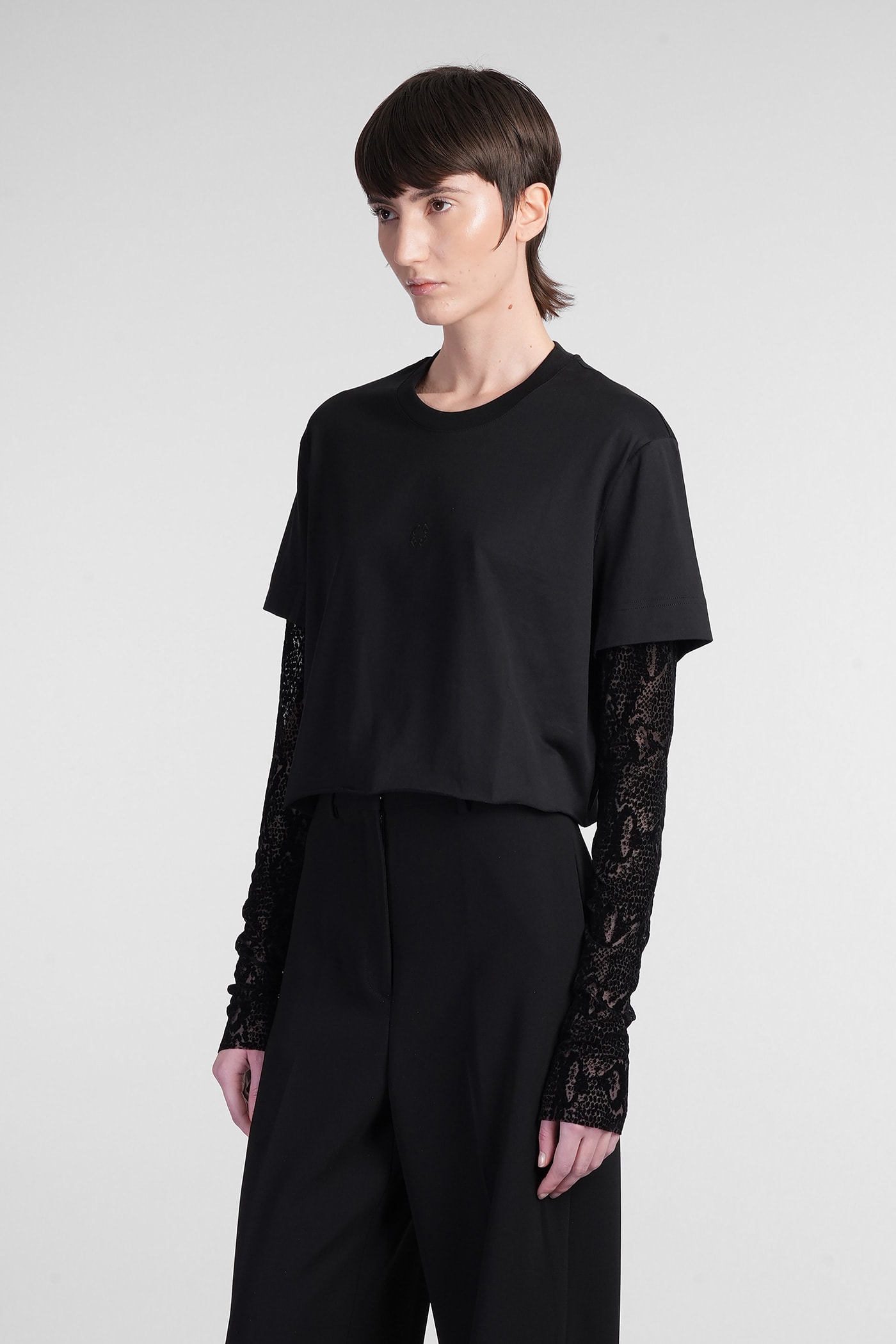 Shop Givenchy T-shirt In Black Cotton