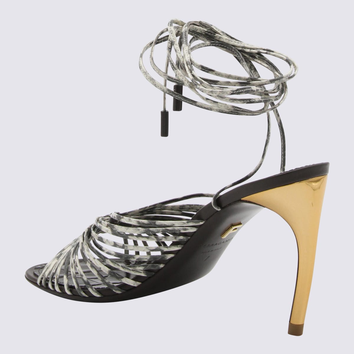FERRAGAMO BROWN LEATHER PUMPS
